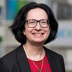 Dr. Birgit Boss