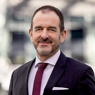 Dr. Michael Nikolaides